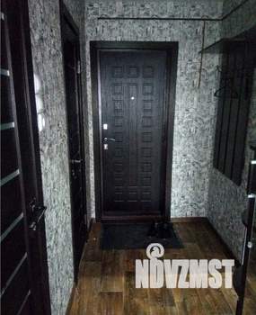 1-к квартира, посуточно, 38м2, 6/9 этаж