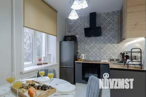 3-к квартира, посуточно, 58м2, 1/1 этаж