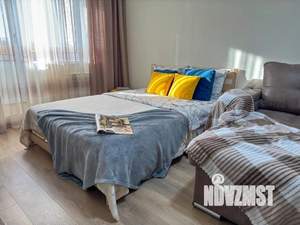 1-к квартира, посуточно, 42м2, 1/1 этаж