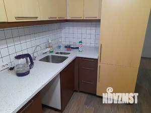 1-к квартира, посуточно, 42м2, 3/9 этаж