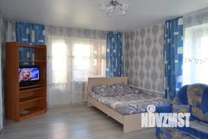 1-к квартира, посуточно, 35м2, 2/5 этаж