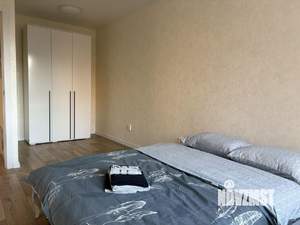 1-к квартира, посуточно, 40м2, 1/1 этаж