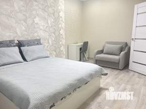 1-к квартира, посуточно, 38м2, 3/9 этаж