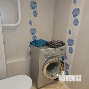 1-к квартира, посуточно, 45м2, 2/9 этаж