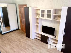 1-к квартира, посуточно, 41м2, 2/9 этаж