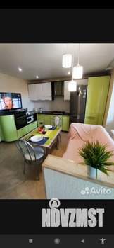 Студия квартира, посуточно, 53м2, 5/9 этаж