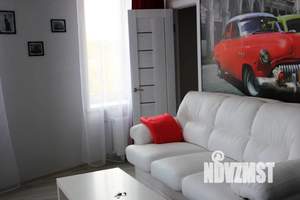 Студия квартира, посуточно, 40м2, 6/18 этаж