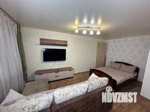 Студия квартира, посуточно, 37м2, 2/5 этаж