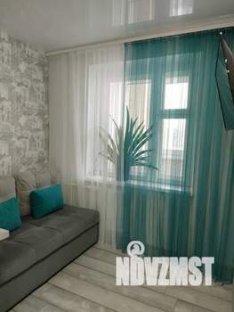 1-к квартира, посуточно, 42м2, 5/18 этаж