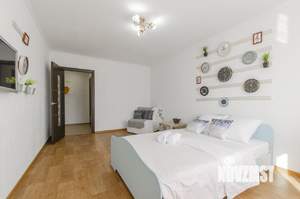 1-к квартира, посуточно, 44м2, 2/10 этаж