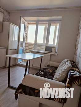 1-к квартира, посуточно, 37м2, 1/1 этаж