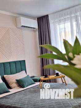 Студия квартира, посуточно, 30м2, 10/12 этаж