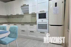 2-к квартира, посуточно, 63м2, 18/18 этаж