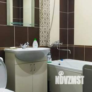 1-к квартира, посуточно, 46м2, 15/16 этаж