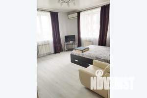 1-к квартира, посуточно, 50м2, 6/7 этаж