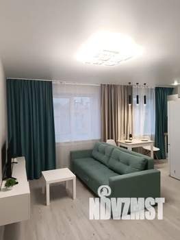 2-к квартира, посуточно, 45м2, 5/5 этаж