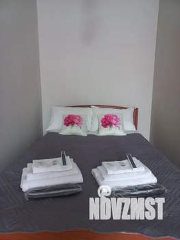 1-к квартира, посуточно, 40м2, 1/10 этаж