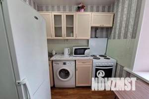 1-к квартира, посуточно, 35м2, 3/5 этаж