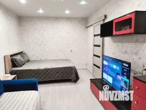 1-к квартира, посуточно, 35м2, 8/10 этаж