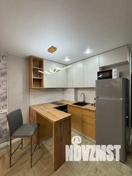 Студия квартира, посуточно, 33м2, 25/25 этаж