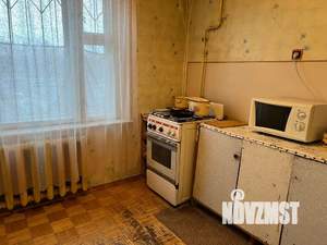 1-к квартира, посуточно, 35м2, 4/10 этаж