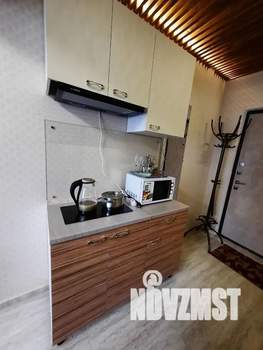 Студия квартира, посуточно, 18м2, 1/9 этаж