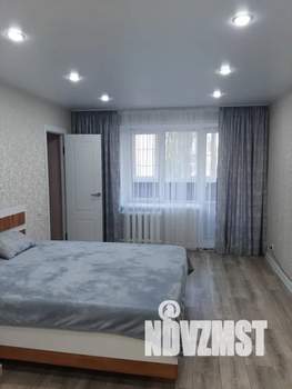 Студия квартира, посуточно, 34м2, 3/9 этаж