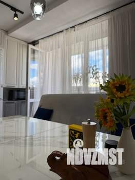 1-к квартира, посуточно, 50м2, 9/10 этаж