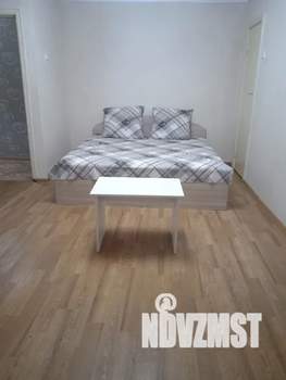 2-к квартира, посуточно, 45м2, 1/5 этаж