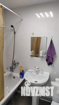 1-к квартира, посуточно, 42м2, 1/18 этаж