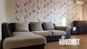 1-к квартира, посуточно, 54м2, 8/10 этаж