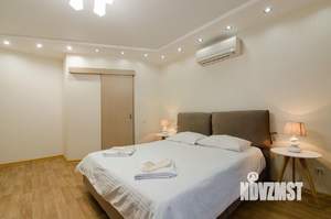 2-к квартира, посуточно, 65м2, 1/1 этаж