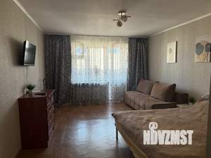 1-к квартира, посуточно, 50м2, 1/7 этаж