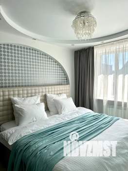 2-к квартира, посуточно, 72м2, 3/10 этаж