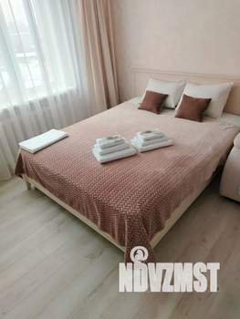 1-к квартира, посуточно, 41м2, 4/9 этаж