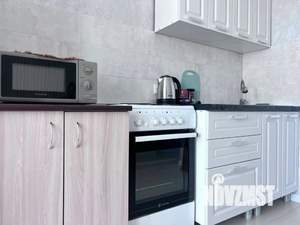 2-к квартира, посуточно, 50м2, 1/1 этаж