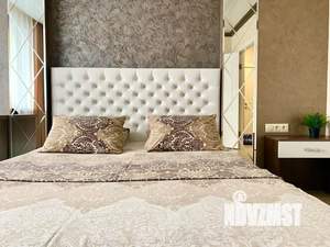 2-к квартира, посуточно, 57м2, 1/18 этаж