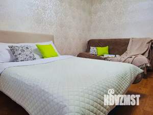 1-к квартира, посуточно, 33м2, 5/9 этаж