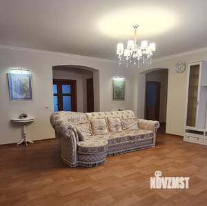 3-к квартира, на длительный срок, 130м2, 2/5 этаж