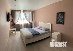 1-к квартира, посуточно, 66м2, 1/1 этаж