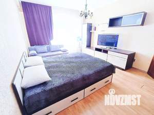 1-к квартира, посуточно, 50м2, 6/10 этаж