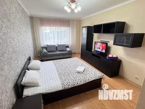 1-к квартира, посуточно, 45м2, 1/9 этаж