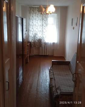 3-к квартира, вторичка, 54м2, 4/4 этаж