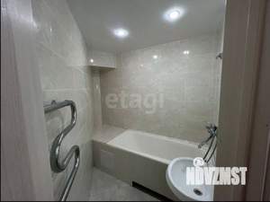 2-к квартира, вторичка, 57м2, 1/10 этаж