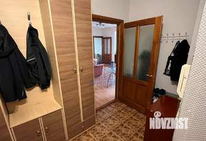 2-к квартира, вторичка, 74м2, 1/7 этаж