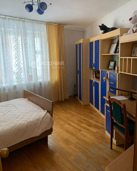 4-к квартира, вторичка, 110м2, 4/9 этаж