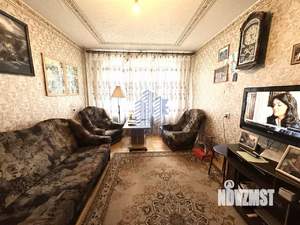 3-к квартира, вторичка, 82м2, 1/9 этаж