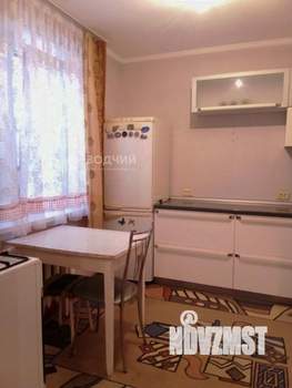 2-к квартира, вторичка, 54м2, 1/9 этаж