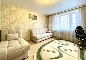 2-к квартира, вторичка, 63м2, 1/10 этаж