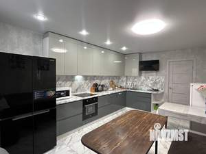 2-к квартира, вторичка, 77м2, 7/16 этаж